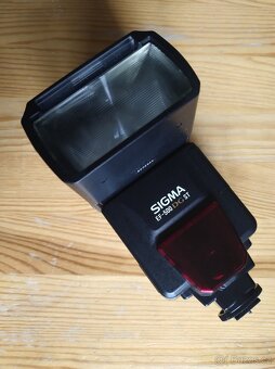 Fotoblesk Sigma EF-500 DG ST na Canon - 2