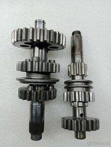 ČZ 125 150 C 351 352 PŘEVODOVKA ORIGINÁL - 2