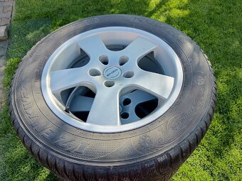 Zimní pneu s ráfky 215/60R16 99H XL - 2