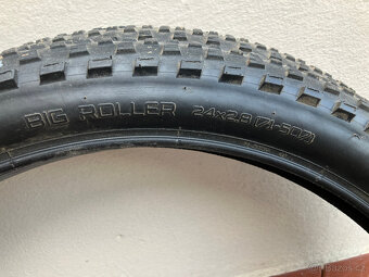 Robustní teréní pláště Big Roller 24 x 2,8 a duše - 2