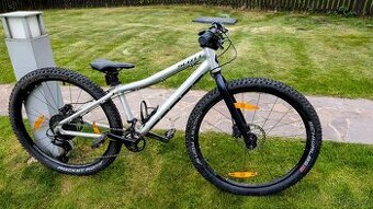 Kolo Scott Scale RC 600 junior - 2