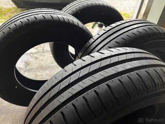 Pneu Michelin radiál X 205/65r15 - 2