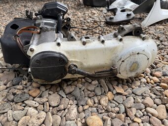 Motor Piaggio - 2