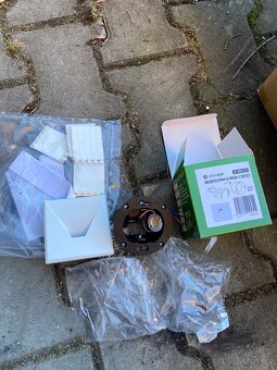 Schodišťové LED světlo nové DECENTLY IP44 S3 White 1,5W - 2