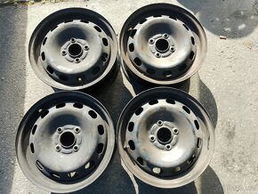 Ocelové disky 6x15 4x108 et 47,5 + originál poklice - 2