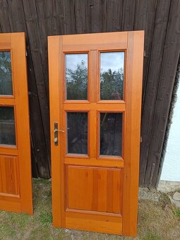 Dřevěné dveře - 2