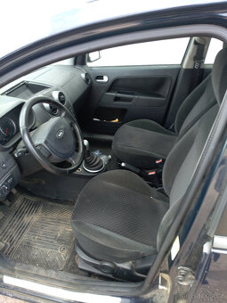 Ford Fusion 1,6 16V - náhradní díly - 2
