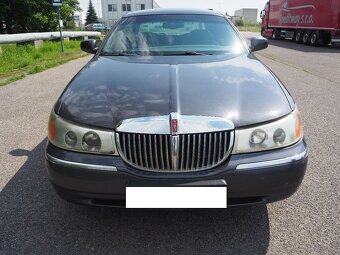 Lincoln Town Car 4.6 klima, kůže, automat - 2