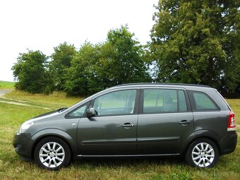 Opel Zafira B,1.8 103KW,rok2012,196473km,1.maj.nové v Č.R - 2