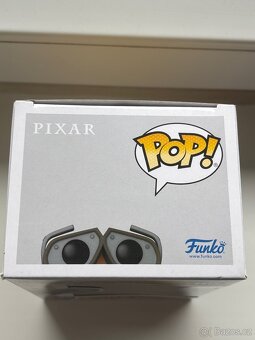 Funko Pop WALL-E s hasičákem - 2