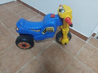 Dětské plastové odrážedlo cross - 2