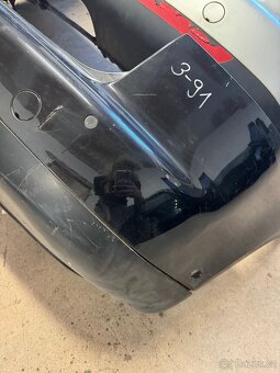 VW Touran 2004, zadní nárazníky - 2