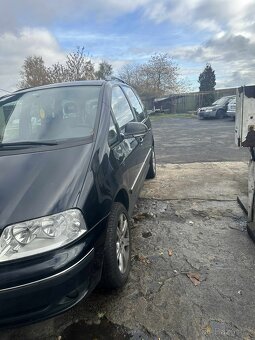 Volkswagen Sharan 2l 100kw rok 2009 - 2