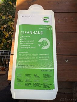 Dávkovač mycí pasty RECA Cleanhand , montáž na stěnu - 2