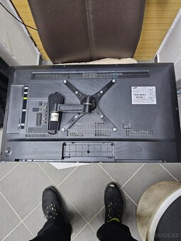 LCD Televizor Samsung 32" 82cm úhlopříčka - 2
