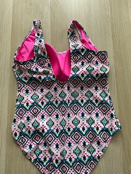 Úplně nové plavky - 2