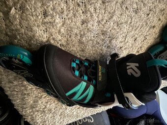 Prodám nové kolečkové brusle K2 Kinetic 80W. - 2