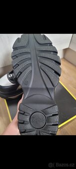 Prodám značkové boty Buffalo London - 2