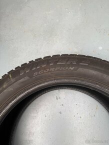 235/55R20 - 2