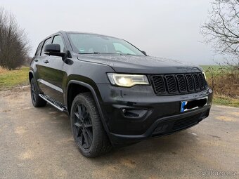Jeep Grand Cherokee - 2