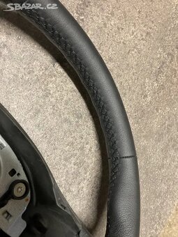 Renovovaný volant BMW E87 - 2