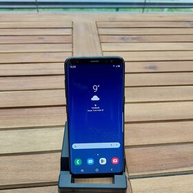 Pěkný Mobilní telefon Samsung Galaxy S8,4GB RAM,64GB - 2