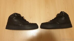 Nike Air Force 1 Mid '07 - 2