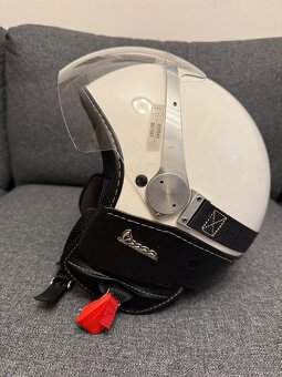 Helma Vespa GTS bíla vel. S 55-56 cm - 2