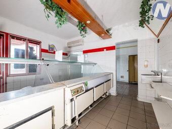 Prodej rodinného domu s řeznictvím, 190 m2, pozemek 596 m2,  - 2