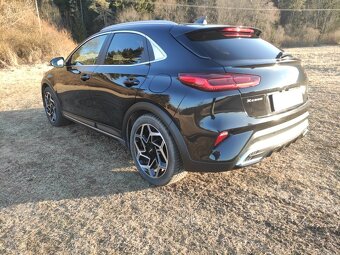 Kia XCeed 1.5 T-GDi MY23 118kW Gold + smart pack - 2