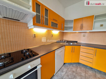 pronájem 3+1 100 m2 P3 Vinohrady částečně zařízen - 2