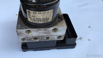 VW T5 - ABS 7H0 907379 G , 7H0 614 11G - 2