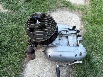 Jawa motor 175 - 2