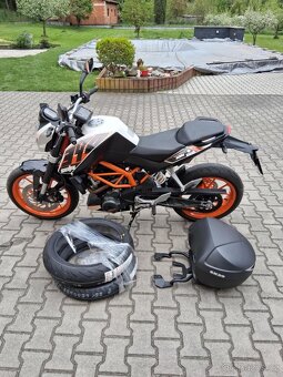 KTM 390 Duke - 2