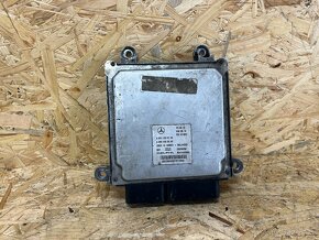 ŘÍDICÍ JEDNOTKA MOTORU A6511500126 W212 - 2