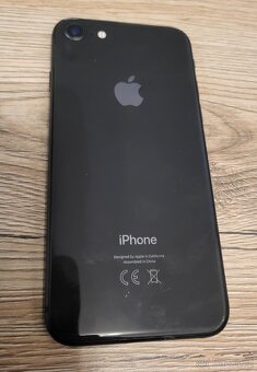 iPhone 8 64GB - 2