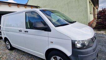 Volkswagen T5 11/2010,1968 cm3 - 2