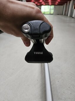 Příčníky Thule, uzamykatelné ,120cm - 2