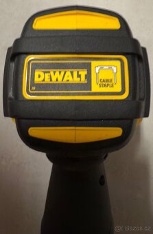 Dewalt aku sponkovacka DCN701 - 2