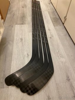 Hokejka CCM Trigger 6 85flex 171cm levá ZÁRUKA - 2