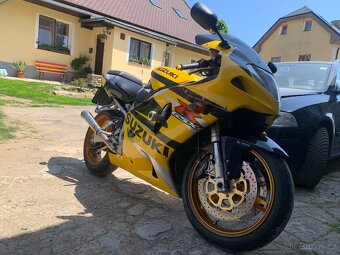 Suzuki Gsxr 750 - 2