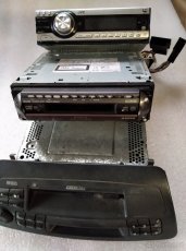 Prodám starší použitá autorádia - 2