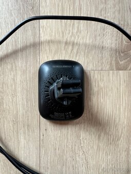 Pitaka Bezdrátová rychlá nabíječka /magnetický držák do auta - 2