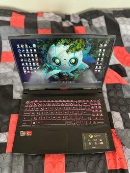 MSI Alpha 15 B5EEK | Herní notebook | 32GB RAM + 1TB SSD - 2
