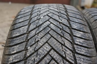 2x celorocni pneu 205/55R17 93w xl Minerva allseason DOT3224 - 2