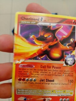 Pokémon karta Charizarda - 2