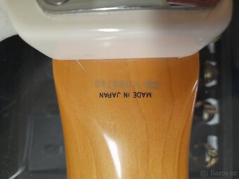 Baskytara Fender - 2