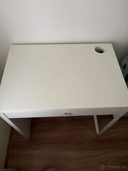 Psací stůl ikea - 2