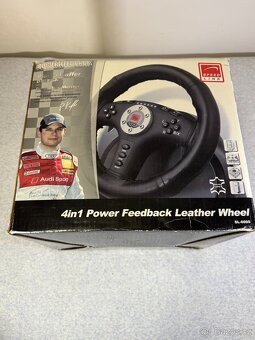 Herní volant s pedály a herním ovladačem - 2