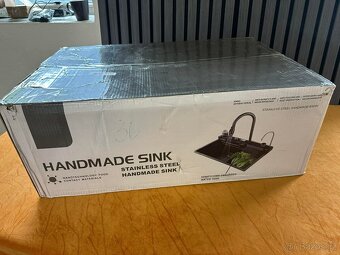 Nerezový kuchyňský dřez (236) - 2